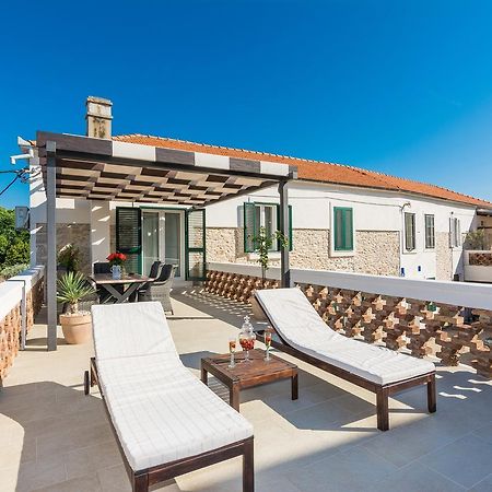 Apartments Fontana Ζαντάρ Εξωτερικό φωτογραφία
